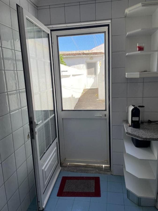 Alojamento Laureana Horta  Buitenkant foto