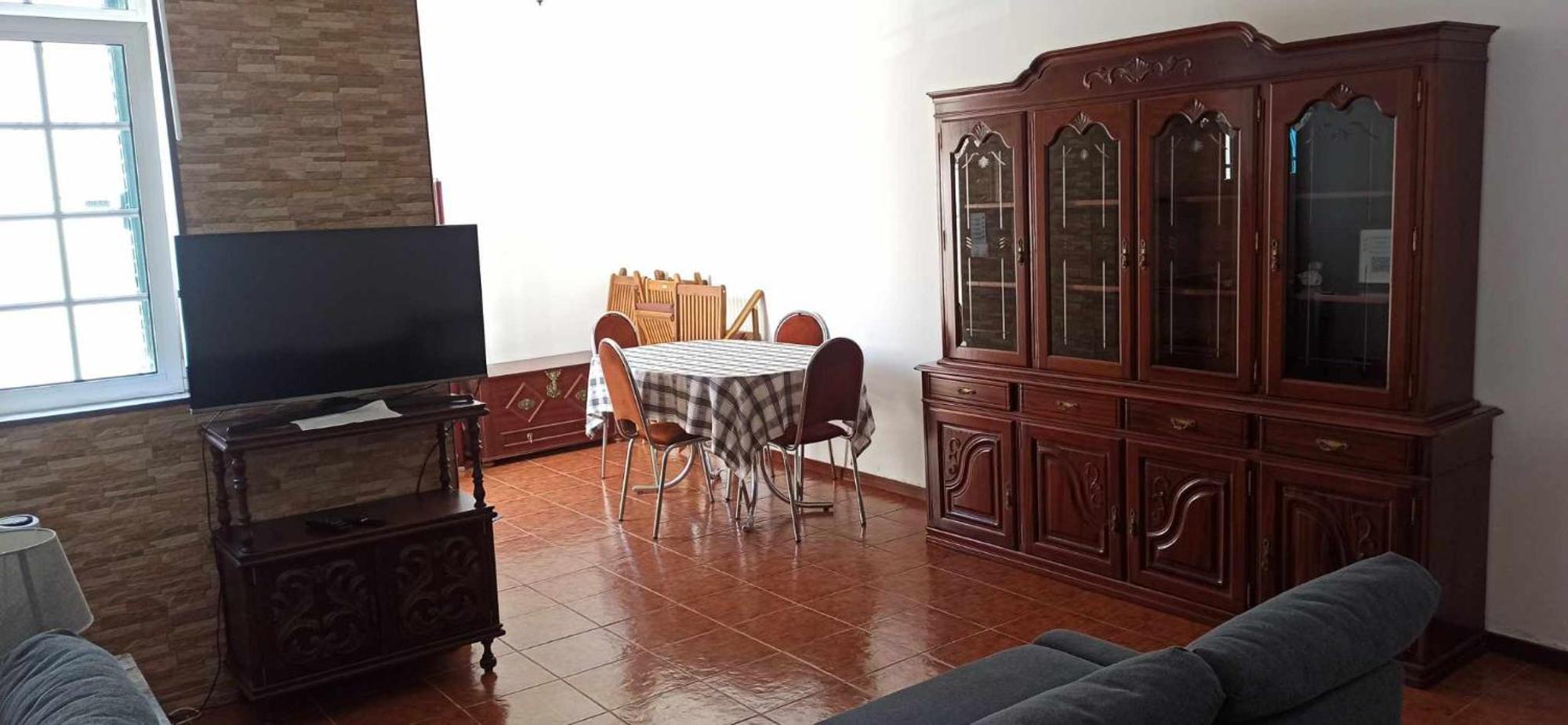 Alojamento Laureana Horta  Buitenkant foto